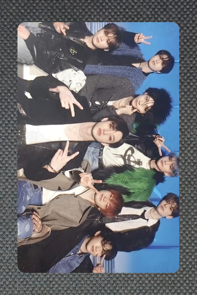 Stray Kids 5-STAR POP-UP STORE PHOTOCARD HOLDER PHONE TAB Unit