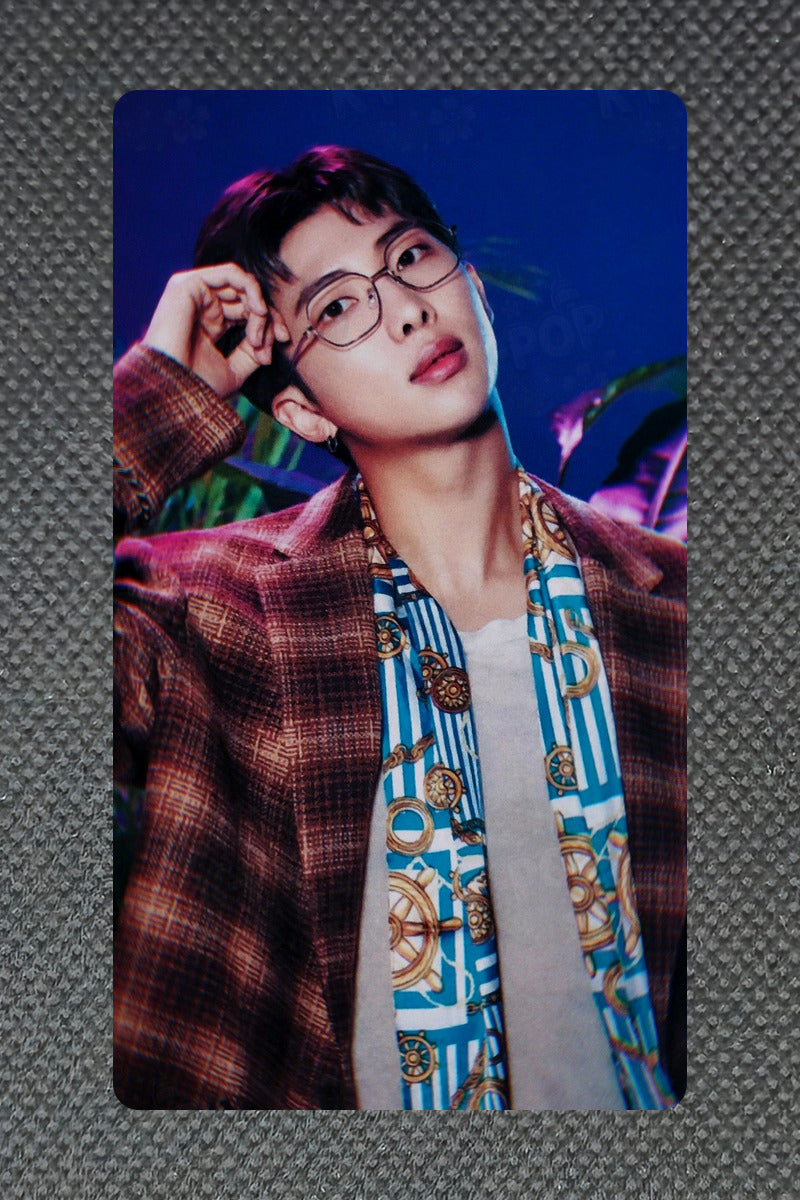 BTS JAPAN OFFICIAL FANMEETING VOL.5 MAGIC SHOP MINI PHOTO CARD RM