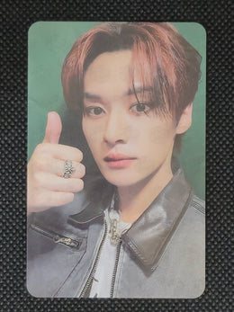 LEE KNOW