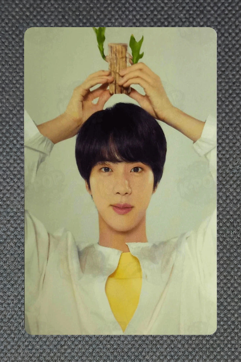 BTS WORLD TOUR 'LOVE YOURSELF' MINI PHOTO CARD Jin