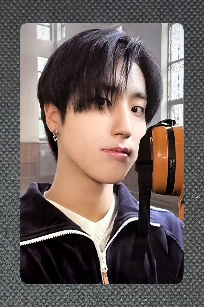 Stray Kids ROCK(樂)-STAR POP-UP STORE OFFICIAL MERCH PURCHASE REWARD HYUNJIN