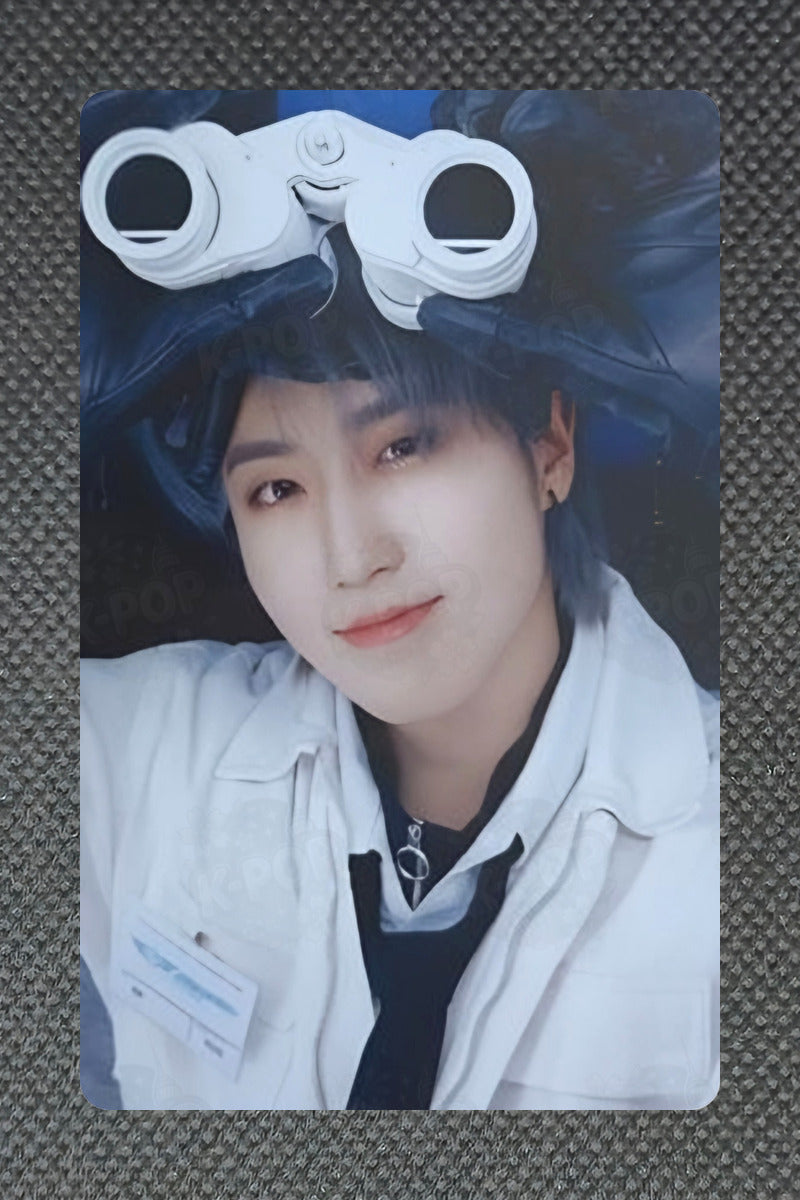 Stray Kids Stray Kids 3RD FANMEETING PILOT : FOR COLLECT BOOK SET HYUNJIN