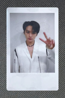 LEE KNOW