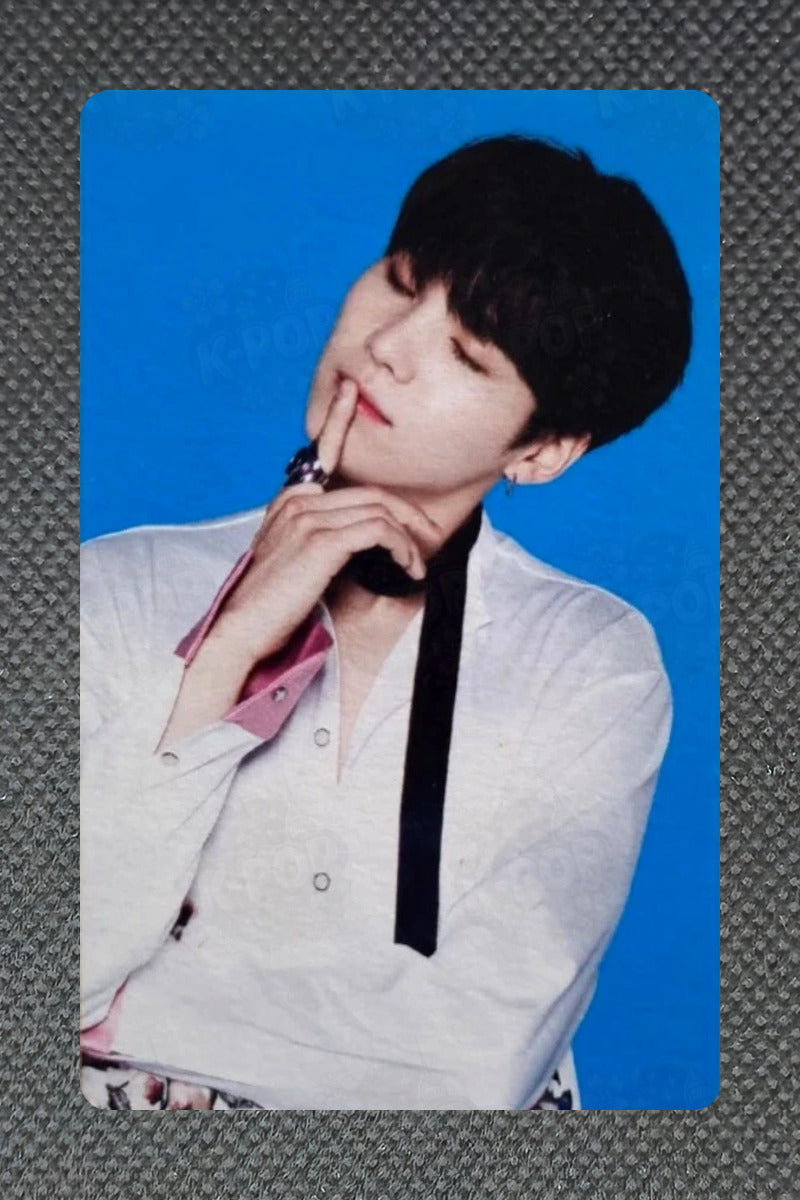 BTS 2017 LIVE TRILOGY EPISODE III THE WINGS TOUR in Seoul MINI PHOTO CARD VER.1 SUGA