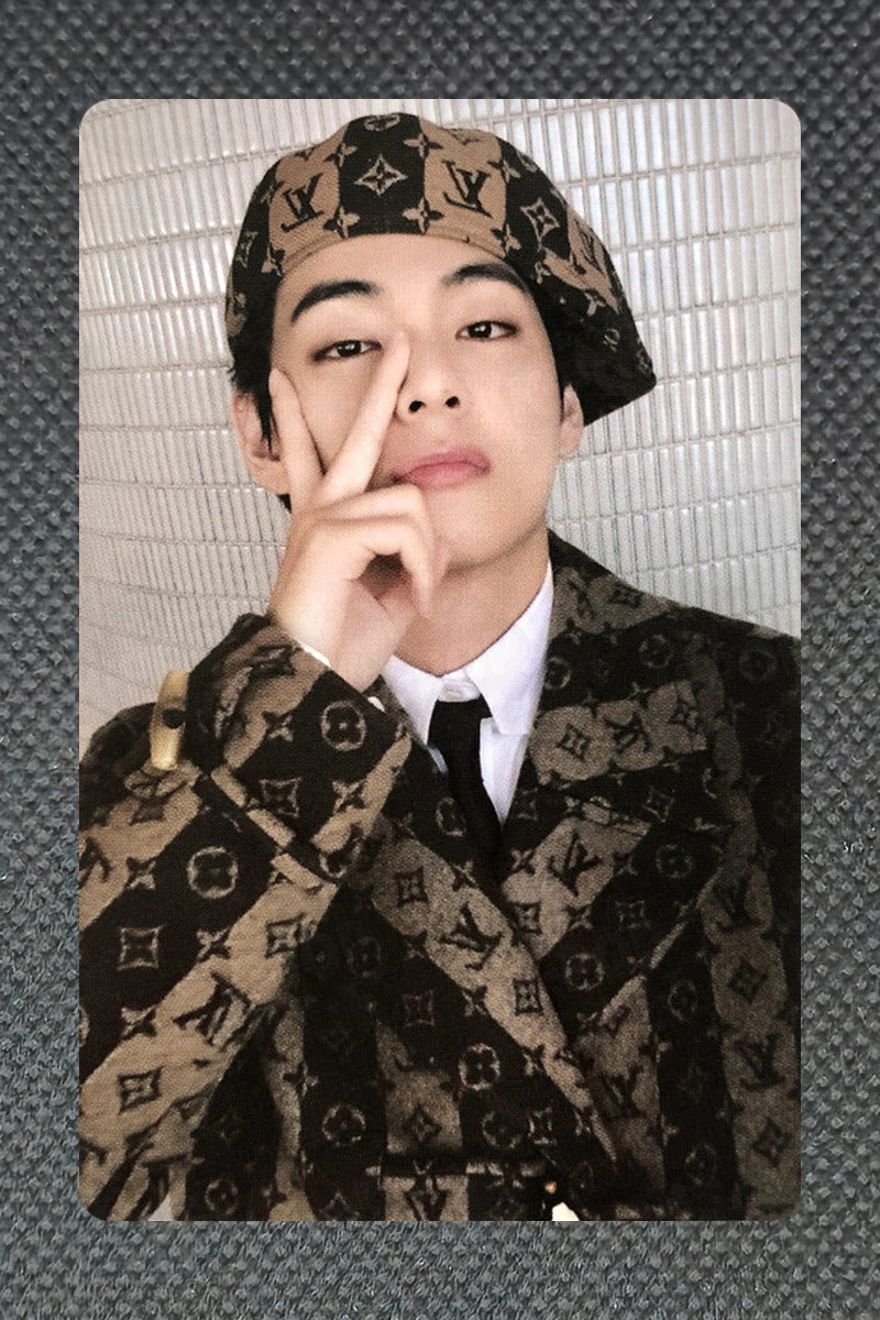BTS V Official DICON PHOTOCARD 101 : CUSTOM BOOK BEHIND BTS Photocard Kpop