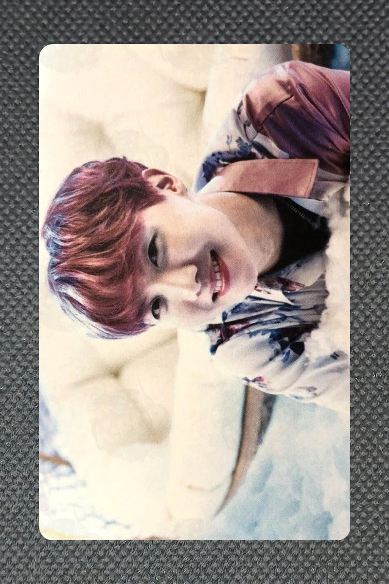 BTS 2017 LIVE TRILOGY EPISODE III THE WINGS TOUR in Seoul MINI PHOTO CARD VER.1 J-Hope