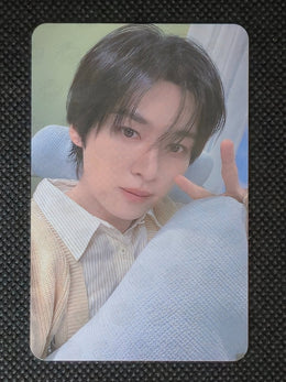 LEE KNOW