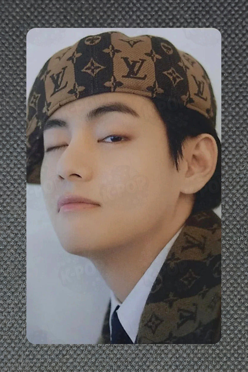BTS V Official DICON PHOTOCARD 101 : CUSTOM BOOK BEHIND BTS Photocard Kpop