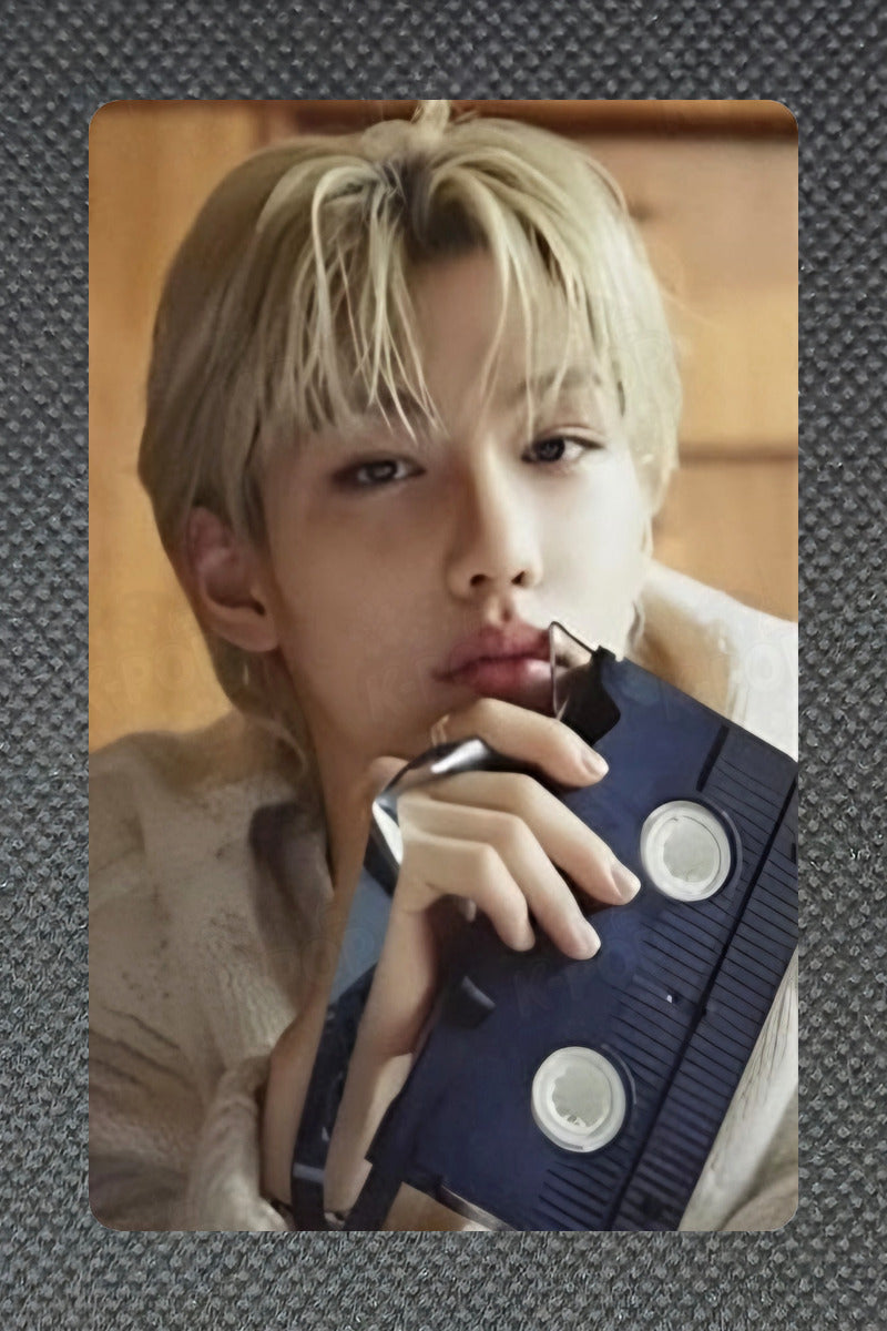 Stray Kids 2021 SEASON'S GREETINGS FELIX