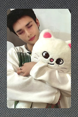 HYUNJIN