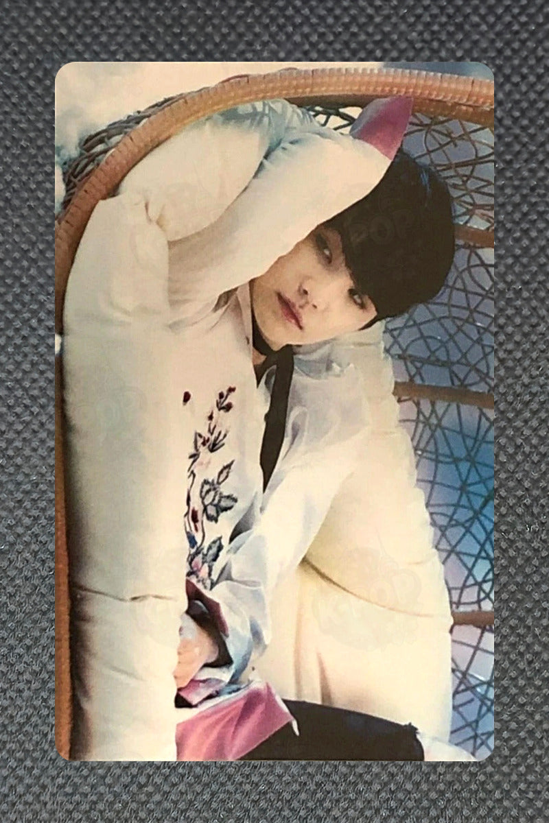 BTS 2017 BTS LIVE TRILOGY EPISODE III THE WINGS TOUR in Japan MINI PHOTO CARD VER.2 SUGA