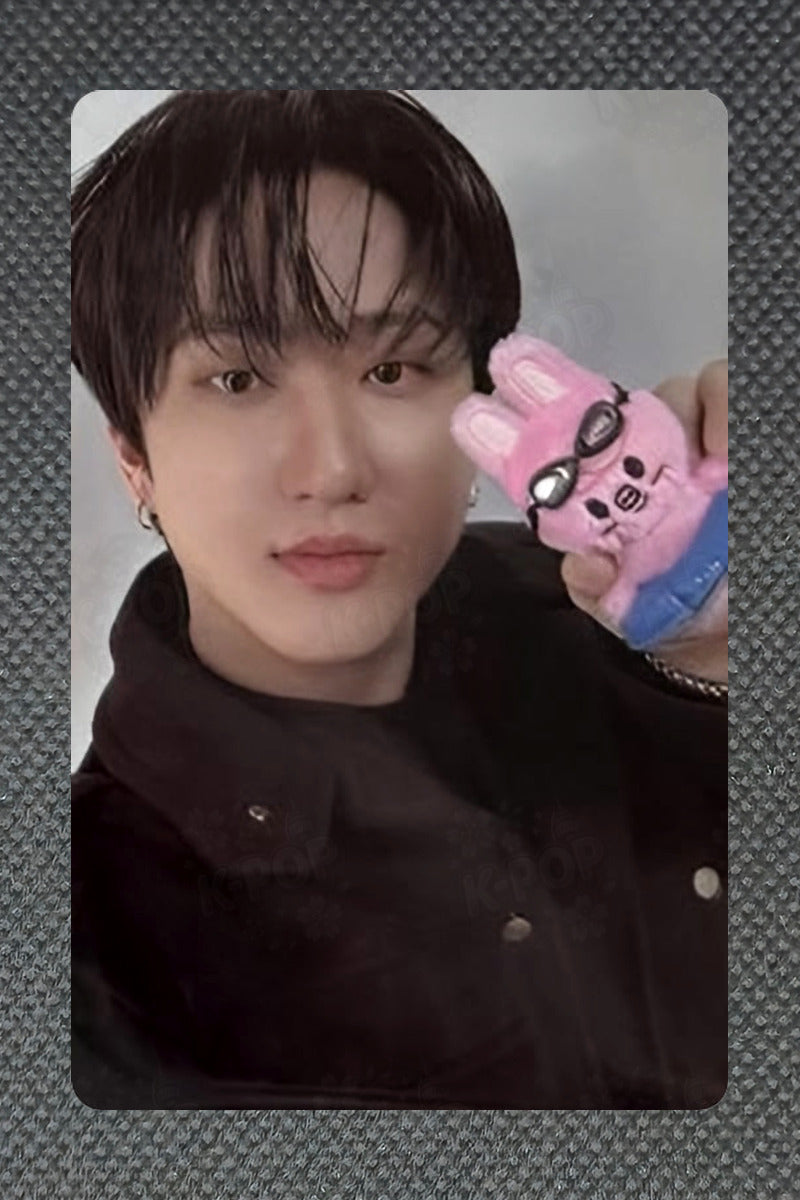Stray Kids SKZOO POP-UP & CAFE SKZOO'S MAGIC SCHOOL IN BUSAN SKZOO MINI TUBE CHANGBIN
