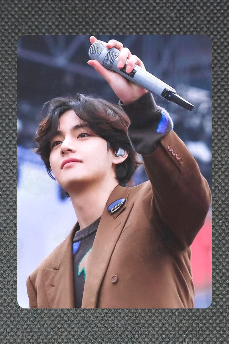 BTS BEHIND THE STAGE: PERMISSION TO DANCE PHOTOCARD SET V