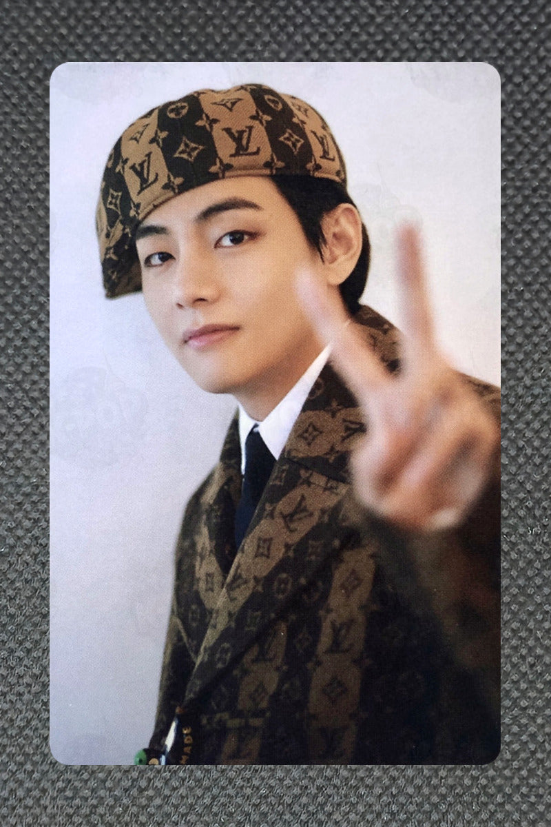 BTS V Official DICON PHOTOCARD 101 : CUSTOM BOOK BEHIND BTS Photocard Kpop