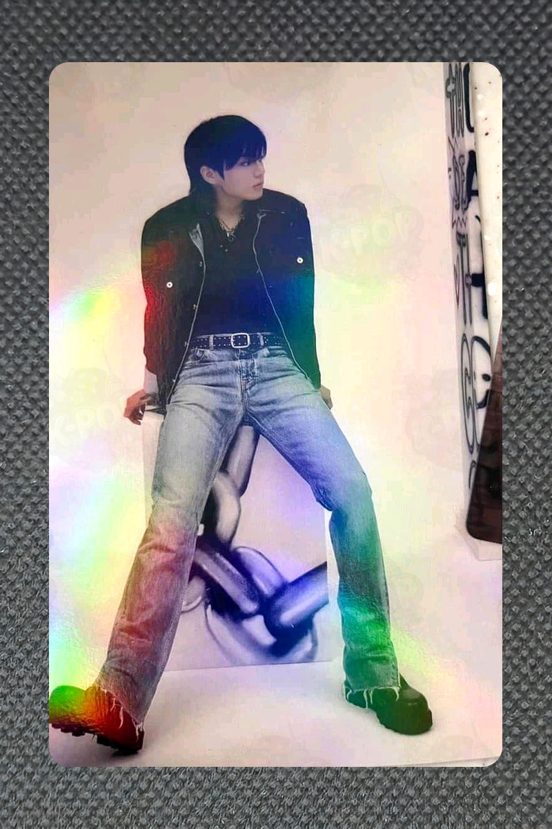 BTS GOLDEN WEVERSE JUNGKOOK