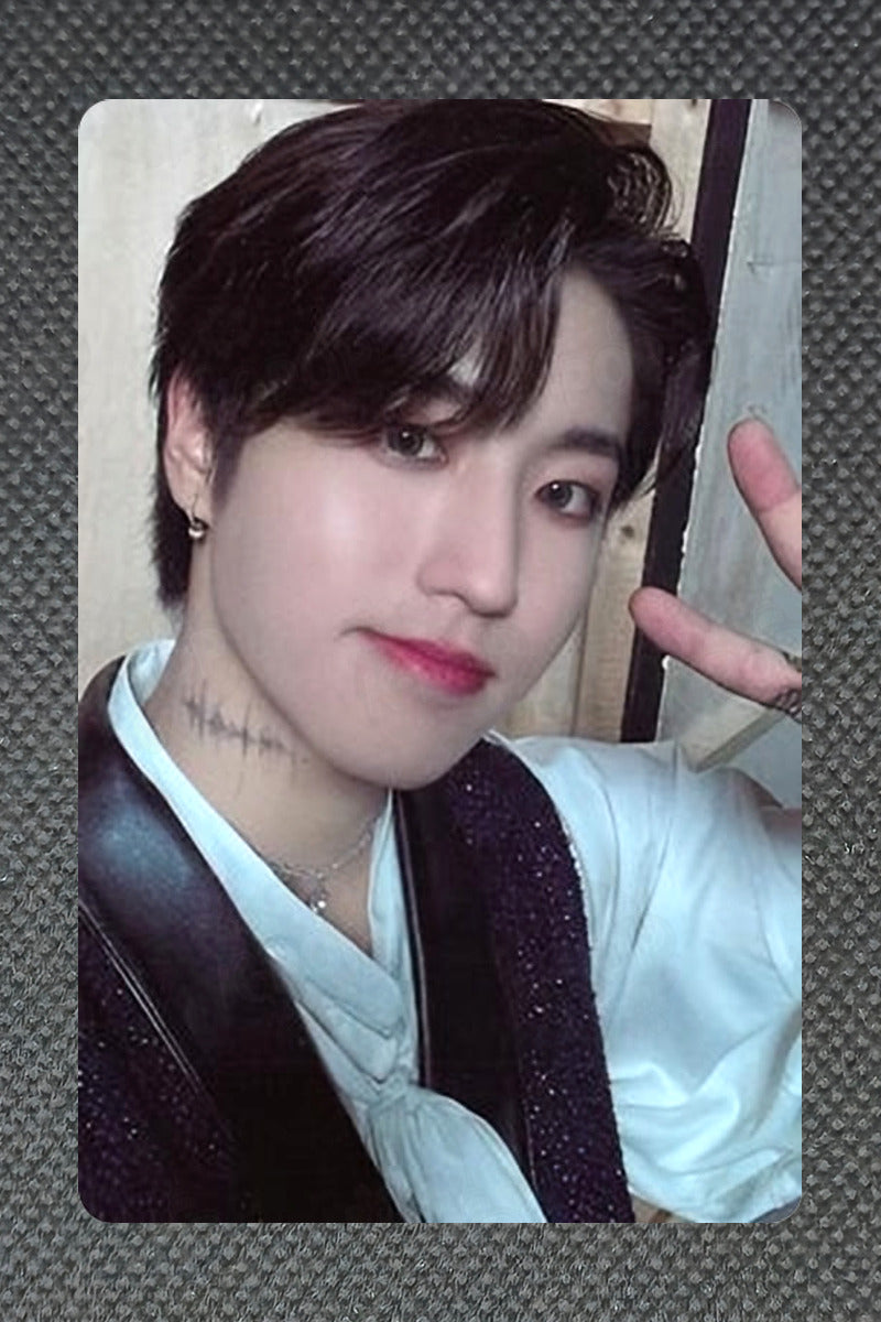 Stray Kids Stray Kids EXHIBITION “We STAY, together” REWARD Lee Know
