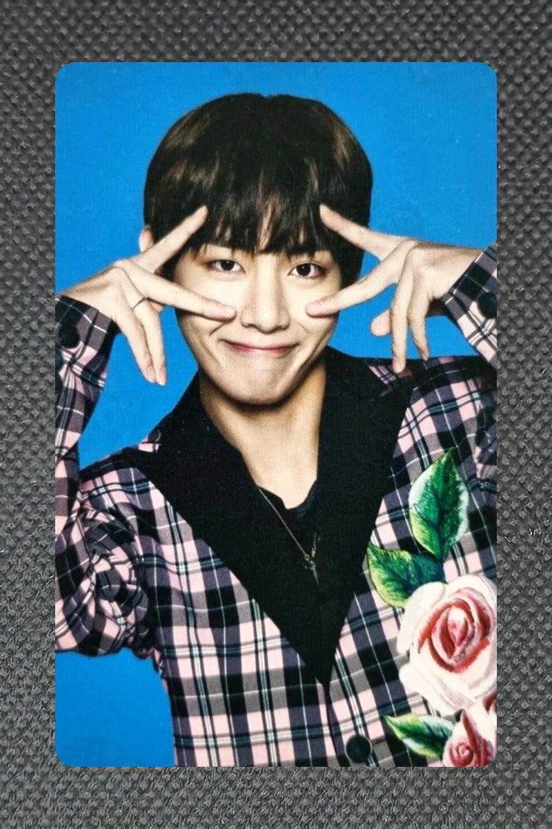 BTS 2017 LIVE TRILOGY EPISODE III THE WINGS TOUR in Seoul MINI PHOTO CARD VER.1 V