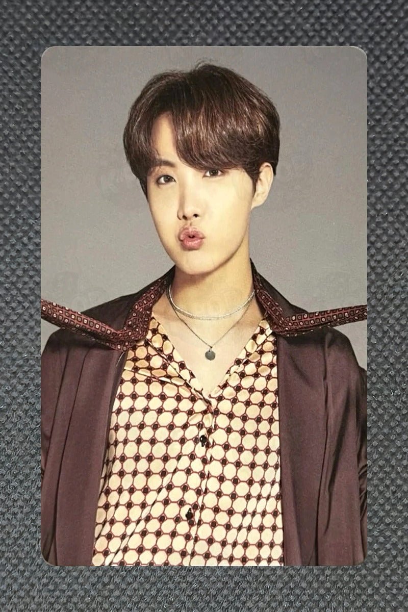 BTS JAPAN OFFICIAL FANMEETING VOL.5 MAGIC SHOP MINI PHOTO CARD J-Hope