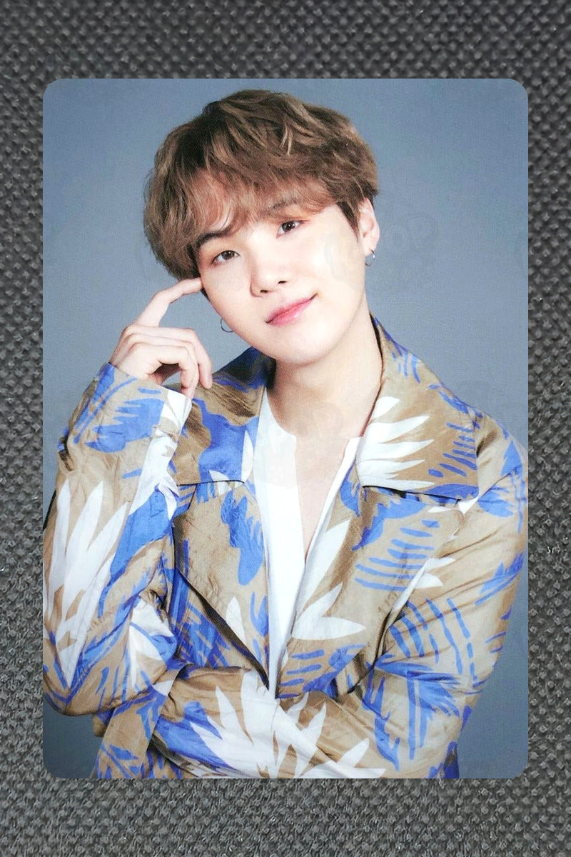 BTS JAPAN OFFICIAL FANMEETING VOL.5 MAGIC SHOP MINI PHOTO CARD SUGA