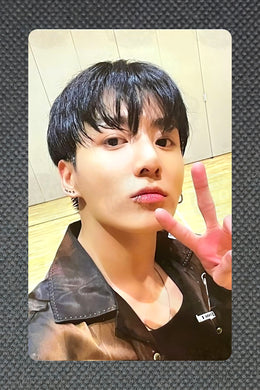 JUNGKOOK 4