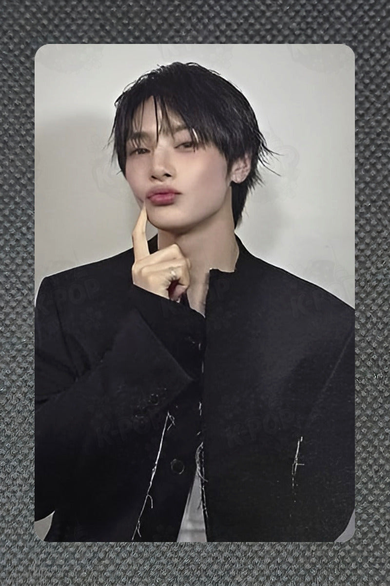 Stray Kids KARMA HMV LUCKY DRAW LEE KNOW