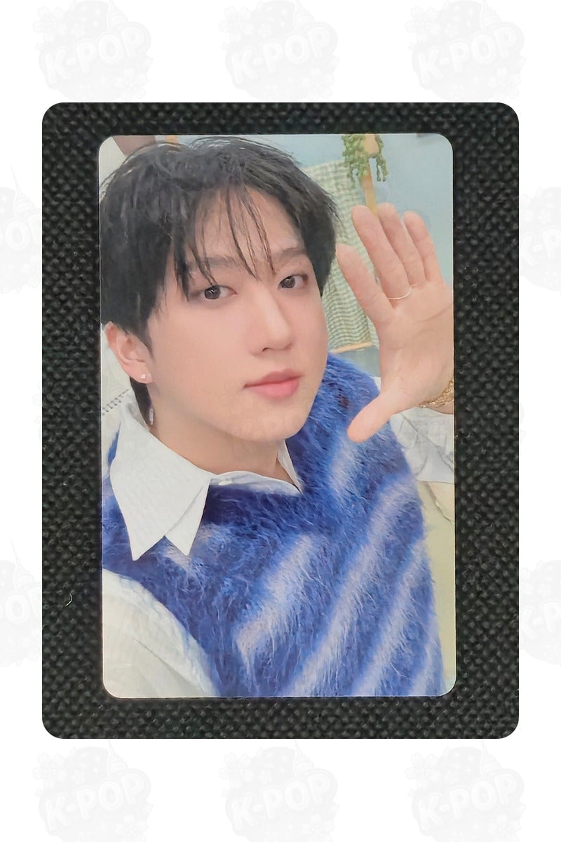 Stray Kids Changbin 6th Fanmeeting Stay In Our Little House Online POB Photocard