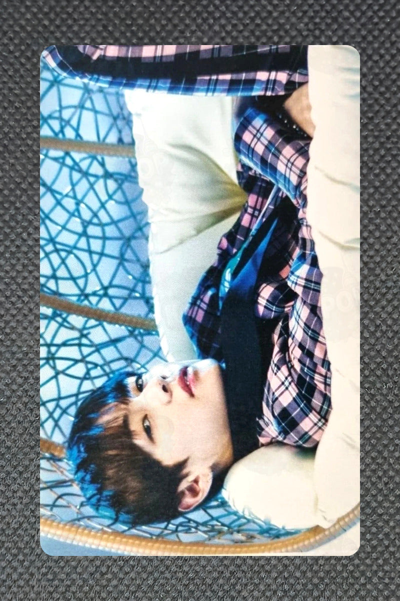 BTS 2017 LIVE TRILOGY EPISODE III THE WINGS TOUR in Seoul MINI PHOTO CARD VER.1 V