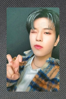 SEUNGMIN