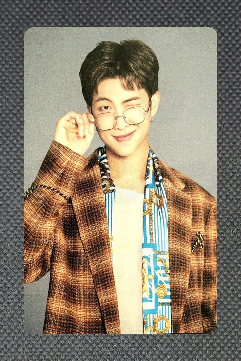 BTS JAPAN OFFICIAL FANMEETING VOL.5 MAGIC SHOP MINI PHOTO CARD RM