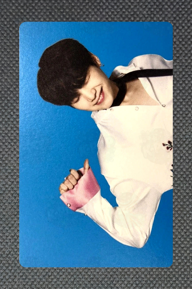 BTS 2017 BTS LIVE TRILOGY EPISODE III THE WINGS TOUR in Japan MINI PHOTO CARD VER.2 SUGA