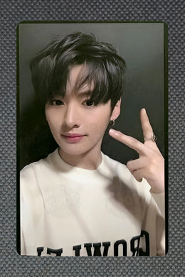 LEE KNOW 2